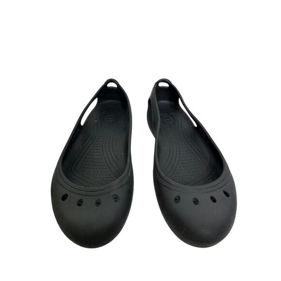 Crocs Size 9 Kadee Black Rubber Water proof Closed Toe Flat Sandals Pool Beach - Picture 3 of 8